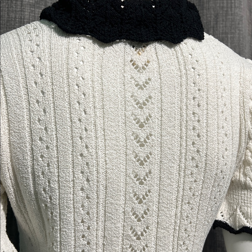NWOT Kimchi Blue Carlie Pointelle Short Sleeve Sweater Cream Black Small - Picture 11 of 13